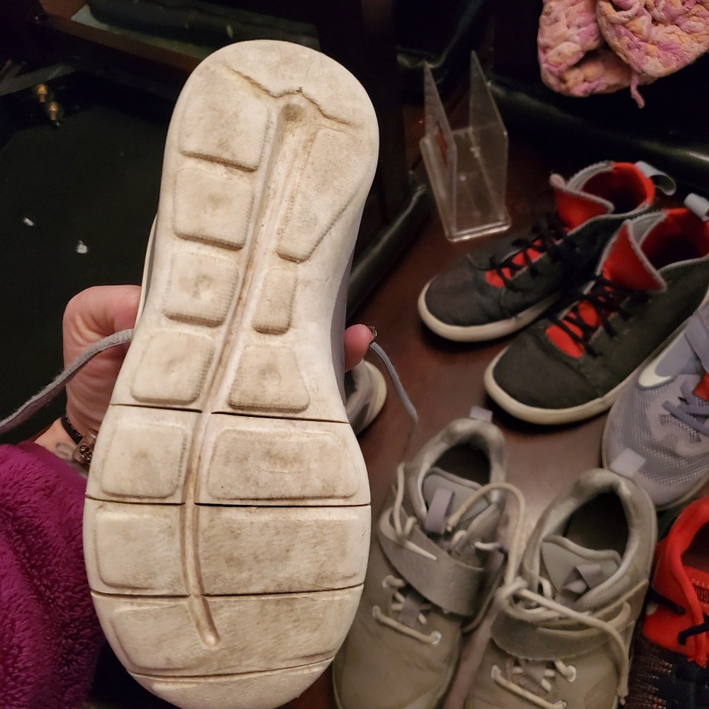 Boys nike shoes